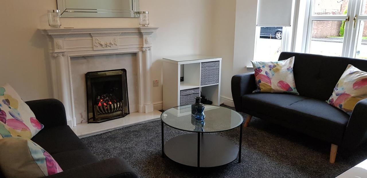 Home2Home Meadow Close East Kilbride Bagian luar foto
